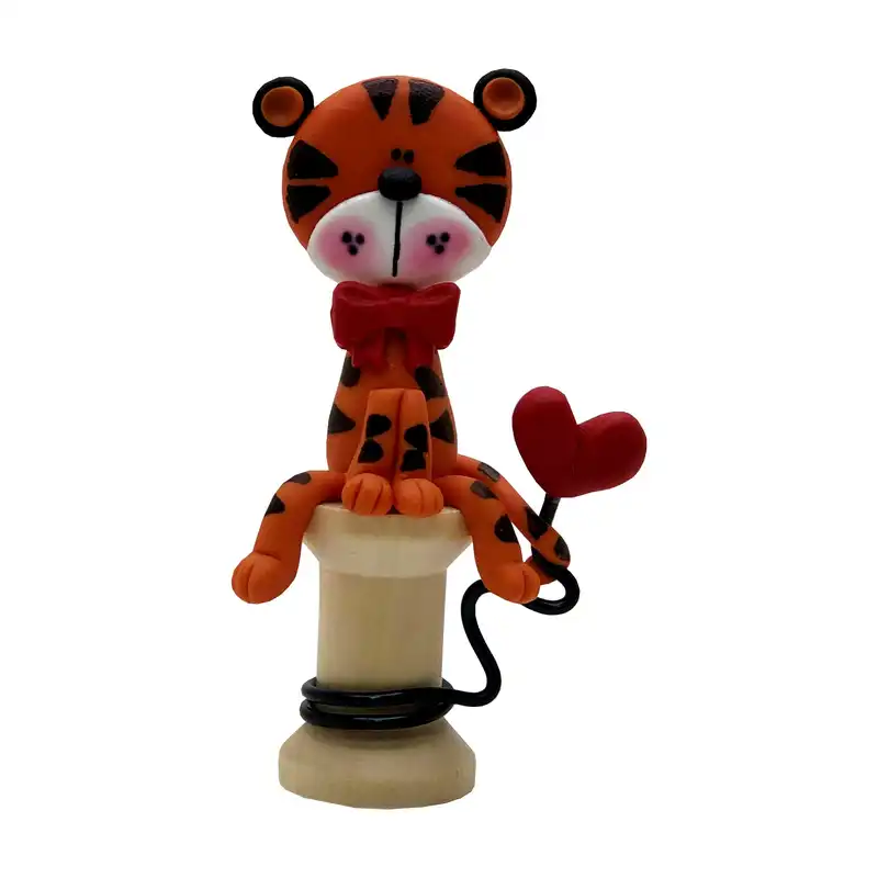 مجسمه مدل ببر طرح عشق کد W1