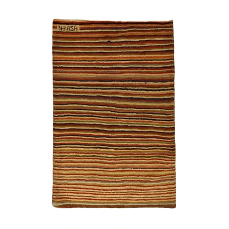 گبه فرش دستباف یک ونیم متری مدل بافت قشقای شیراز کد NKP.Z.N/79