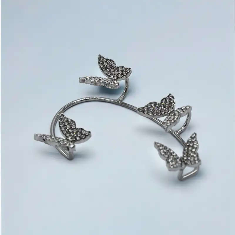 پیرسینگ گوش زنانه مدل ایرکاف طرح پروانه