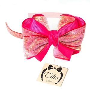 Viva Magenta model hair for girls