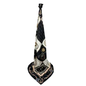 روسری زنانه مدل نخی طرح کمربندی