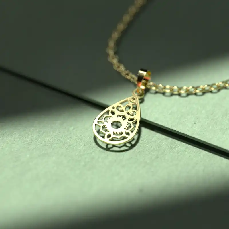 گردنبند طلا 18 عیار زنانه مدوپد مدل  طرح اسلیمی کد PP1061