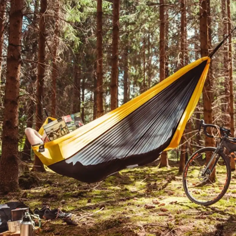 تخت آویز سفری فینو مدل Travel 1