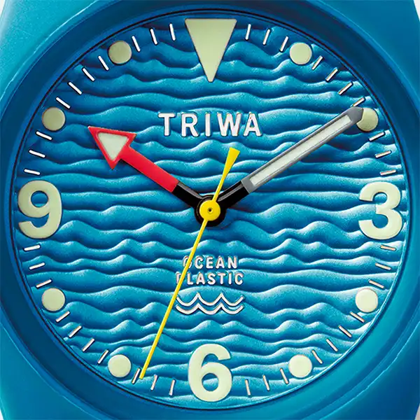 ساعت مچی عقربه ای تریوا مدل Ocean Plastic - Turquoise