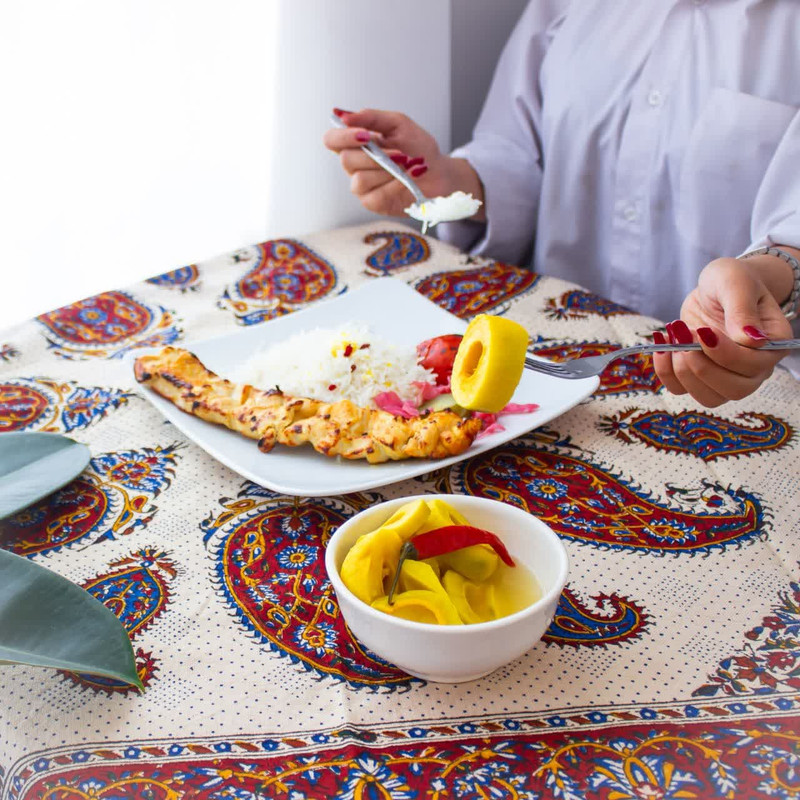 ترشی انبه طلایی کلثوم کاملیا - 1300 گرم مجموعه 2 عددی