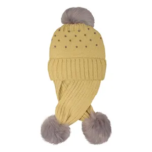 کلاه و شال گردن بافتنی دخترانه مدل D6532-3