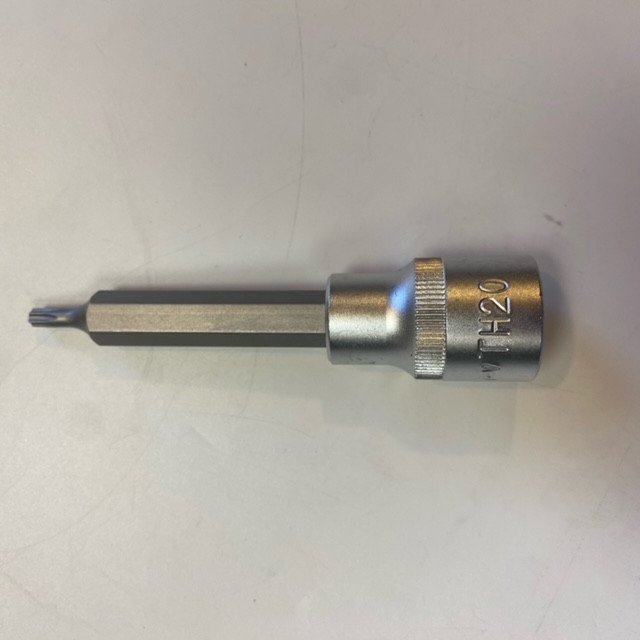 آچار بکس ستاره ای واتا مدل TH20L سایز 20 میلی متر