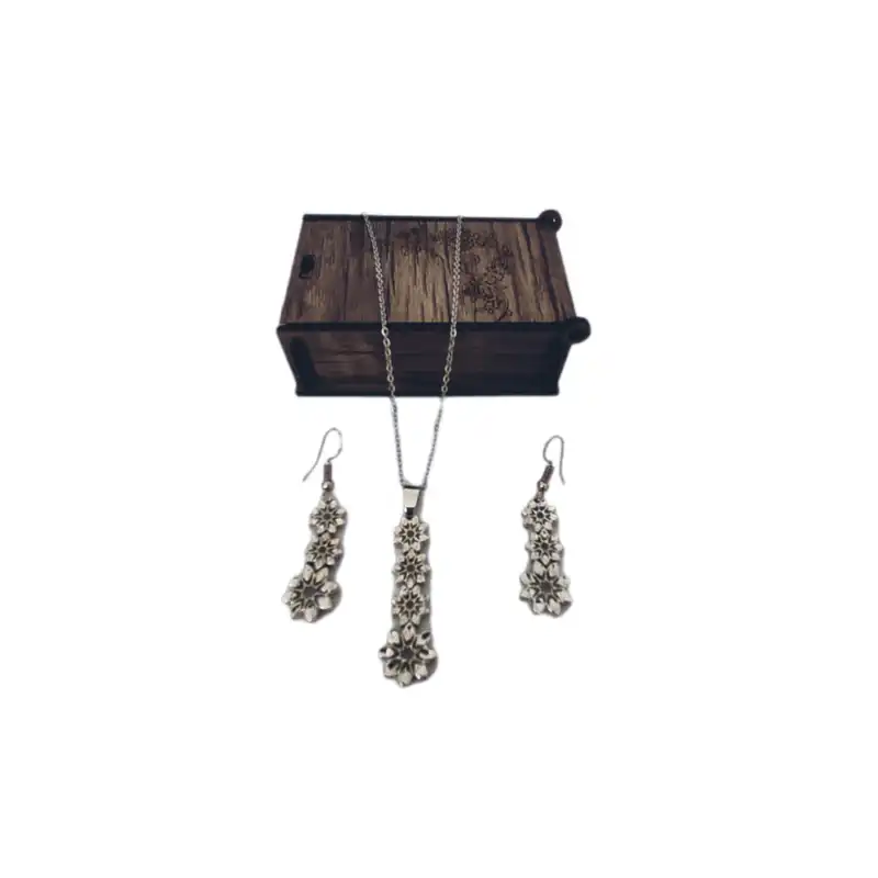 نیم ست زنانه مدل برف