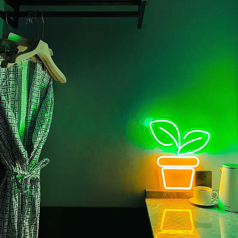 چراغ دیواری مدل نئون فلکسی نیونی طرح گلدان گل Flower