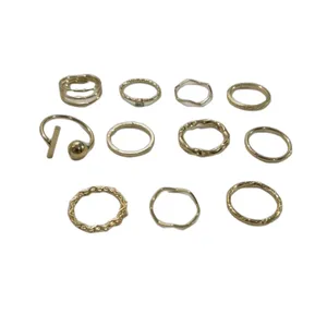 انگشتر زنانه مدل 0762 مجموعه 11 عددی