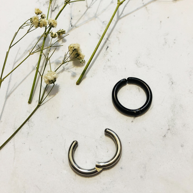 پیرسینگ گوش مدل حلقه ای