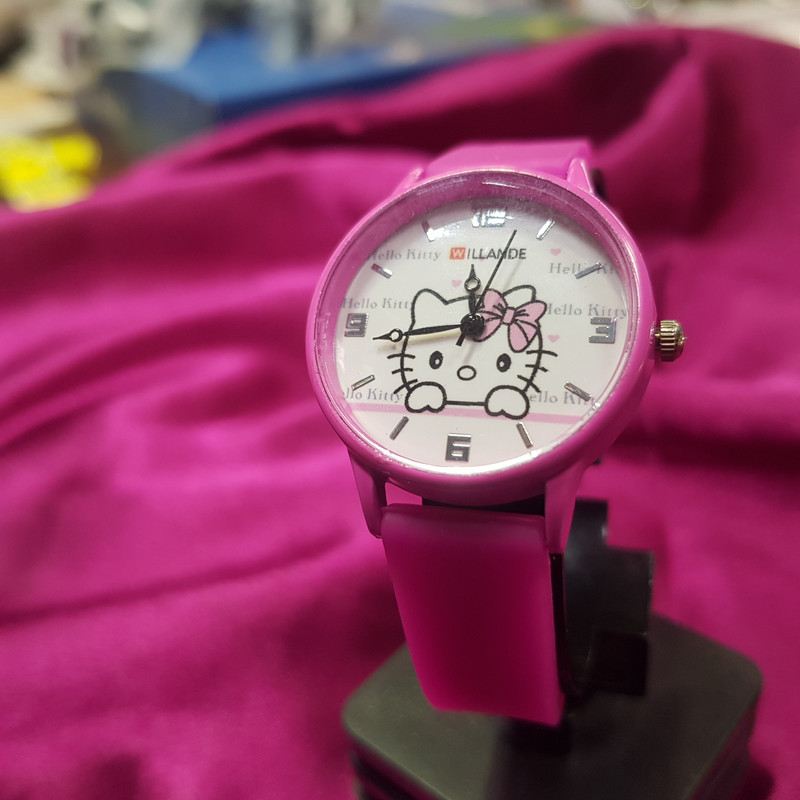 ساعت مچی عقربه ای دخترانه مدل کیتی کد 81 ساعت مچی عقربه ای دخترانه مدل کیتی کد 81