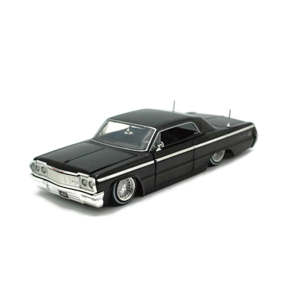 ماشین بازی جادا مدل chevy impala 1964 کد 7588
