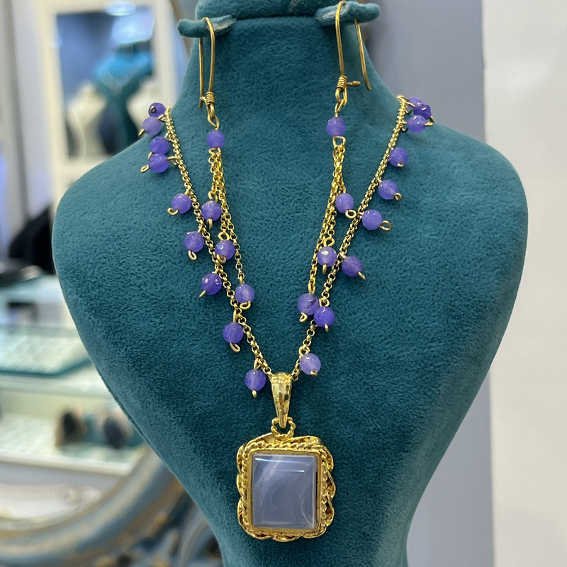 نیم ست نقره زنانه مدل دستساز مزین به عقیق کبود یمانی 34-351