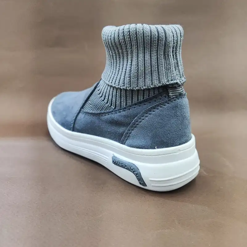 کفش مخصوص پیاده روی بچگانه مدل 2025 hff