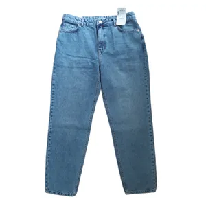 شلوار جین زنانه ال سی وایکیکی مدل مام فیت