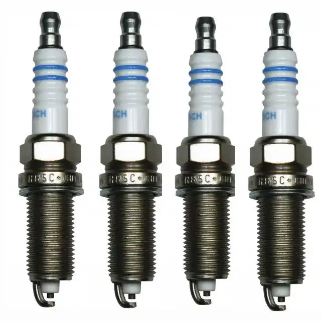 شمع خودرو بوش مدل روسی پایه بلند 79001 بسته 4 عددی