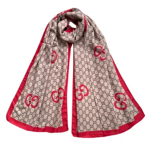 شال زنانه مدل نخی زمینه زنجیری حاشیه ساده