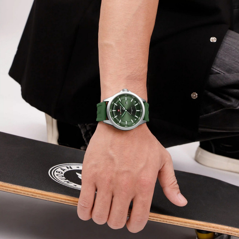 ساعت مچی عقربه‌ای مردانه کوارتز نیوی فورس مدل تقویمدار کد NF9248