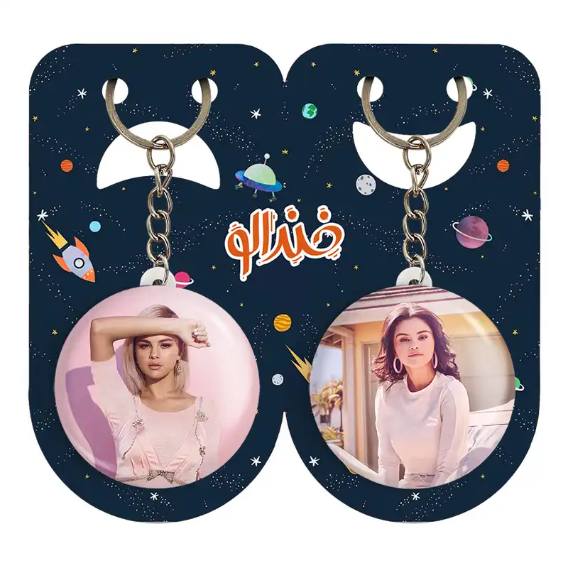 جاکلیدی خندالو مدل سلنا گومز Selena Gomez کد 1920619216 مجموعه 2 عددی