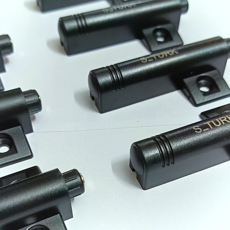 مگنت کابینت استارک مدل فشاری بسته 8 عددی