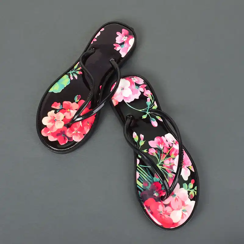 دمپایی لاانگشتی زنانه پاپا مدل BK.2651