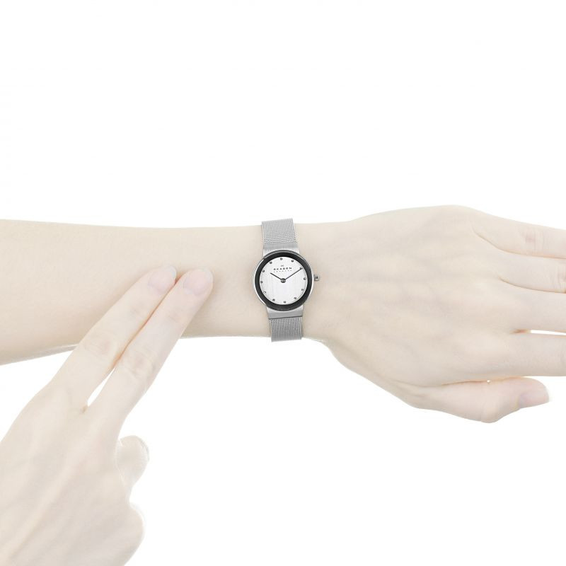 ساعت مچی عقربه ای زنانه اسکاژن دانمارک مدل ۳۵۸SSSD