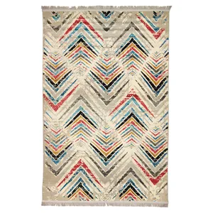 فرش ماشینی برسام کد 9213 زمینه نسکافه ای