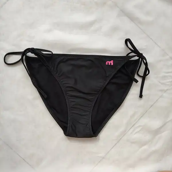 مایو زنانه میسترال مدل lke