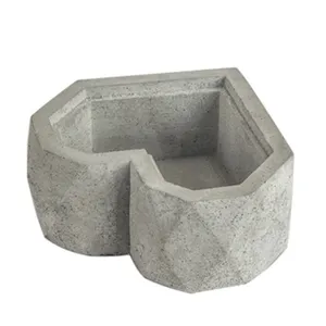 استند جواهرات مدل قلب چند ضلعی