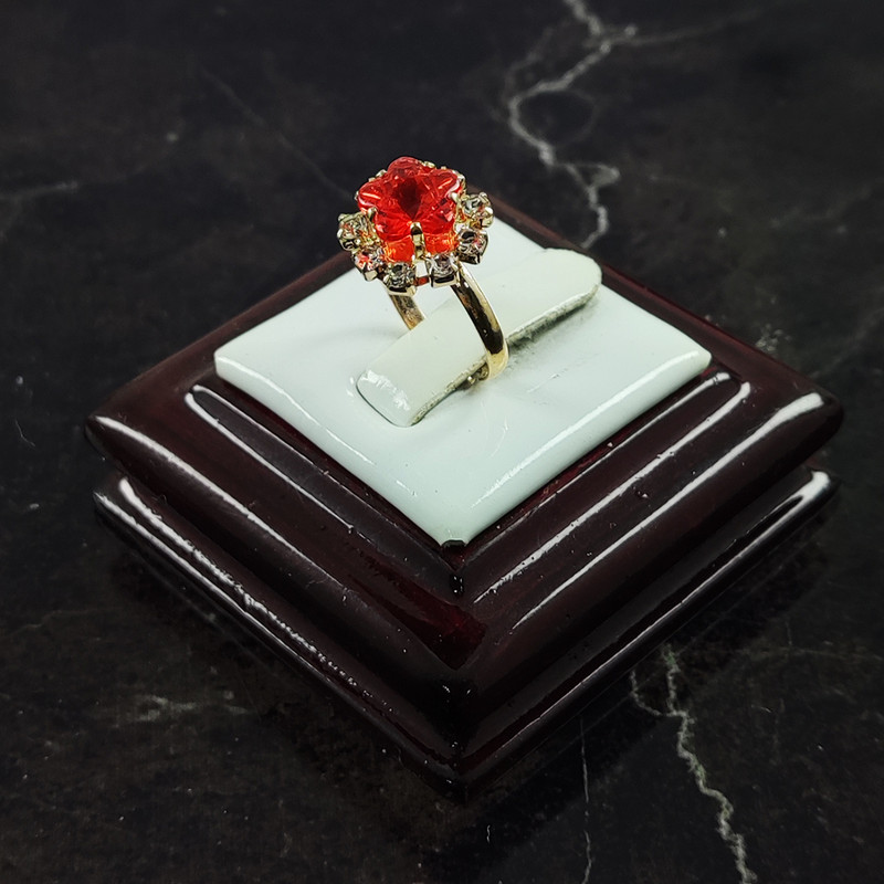 انگشتر دخترانه سلین کالا مدل یاقوت طرح گل کد 9 انگشتر دخترانه سلین کالا مدل یاقوت طرح گل کد 9