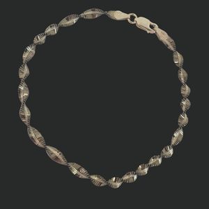 دستبند نقره زنانه مدل B81