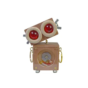 مجسمه چوبی مدل آدمک کد 04