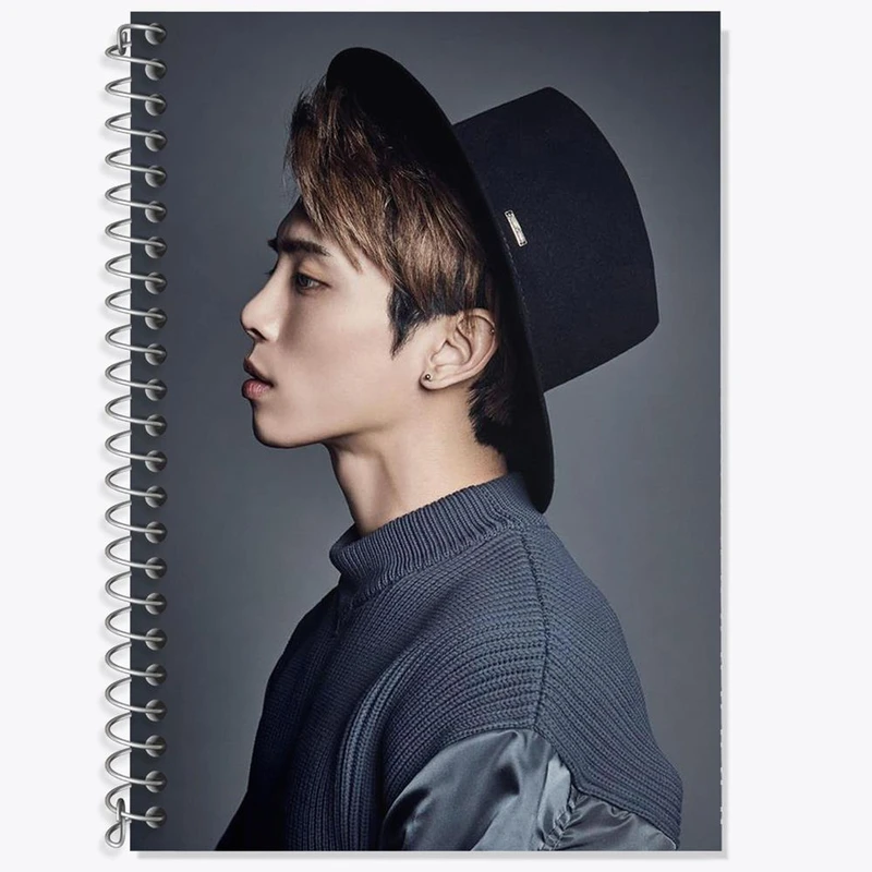 دفتر زبان 50 برگ خندالو مدل سه خط طرح جونگهیون گروه شاینی Shinee کد 21354