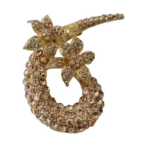 گل سینه زنانه بازرگانی میلادی کد ACZ_040