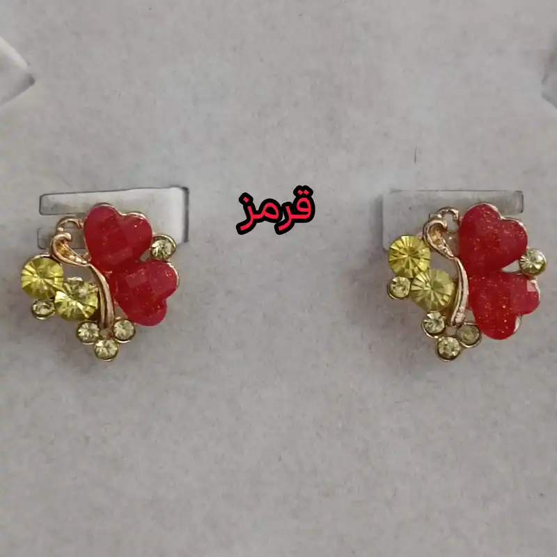 گوشواره زنانه مدل قلب نگین‌ دار