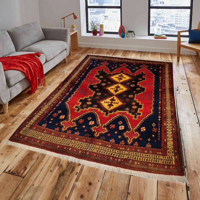 فرش قدیمی دستباف سه و نیم متری طرح عشایری مدل HA33