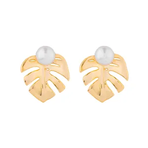 گوشواره طلا 18 عیار زنانه کاکامی مدل برگ انجیری کد 191