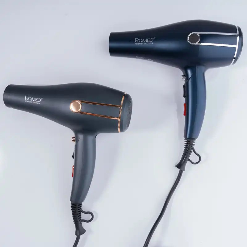 سشوار حرفه ای رومئو مدل RM-5050