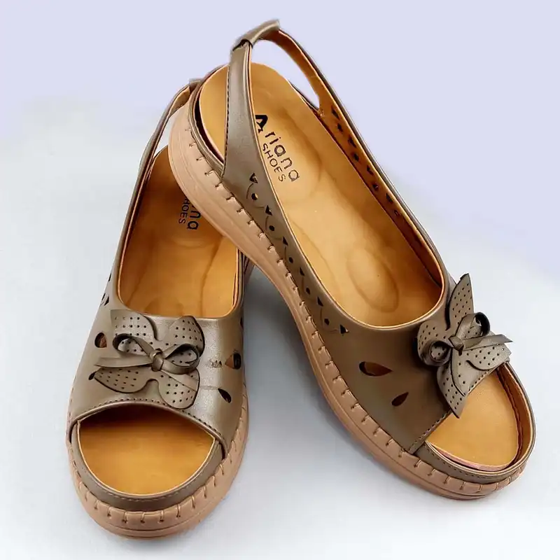 صندل زنانه مدل دنیز