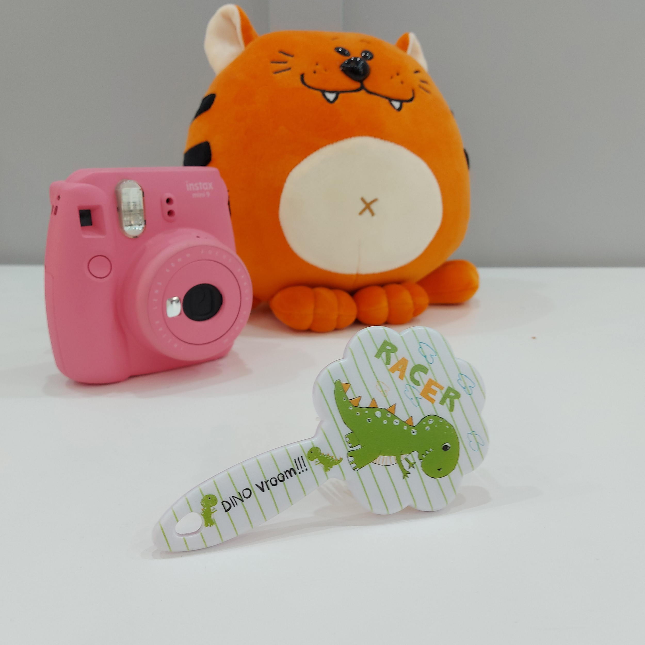 برس کودک طرح دایناسور