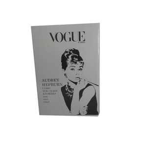 نقد و بررسی کتاب دکوراتیو مدل Vogue توسط خریداران