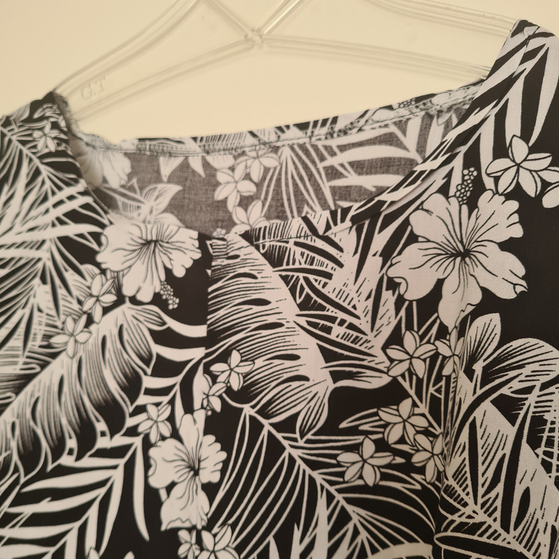 بلوز آستین کوتاه زنانه نخی مدل پانیا کد 15