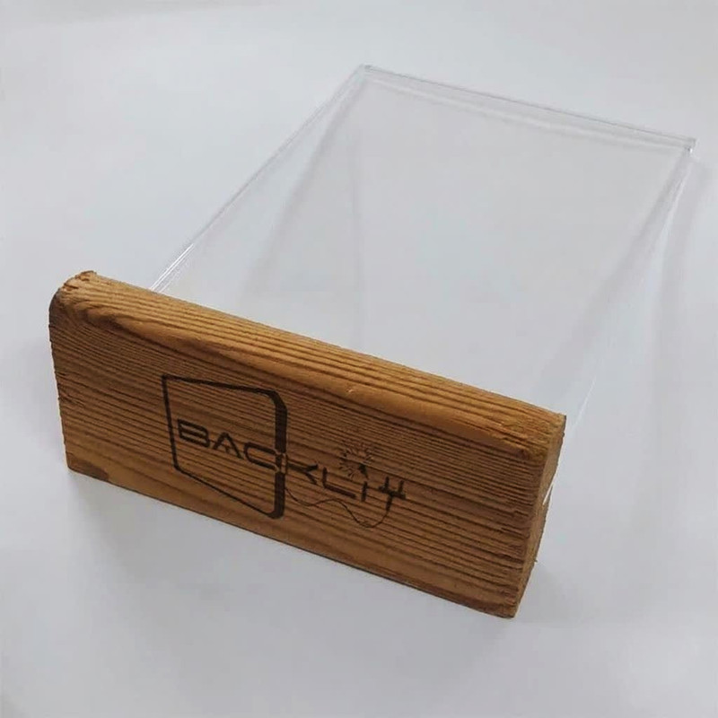 قاب عکس بکلیت مدل پلکسی پایه ترمو GH1520 سایز 20×15 سانتی‌متر