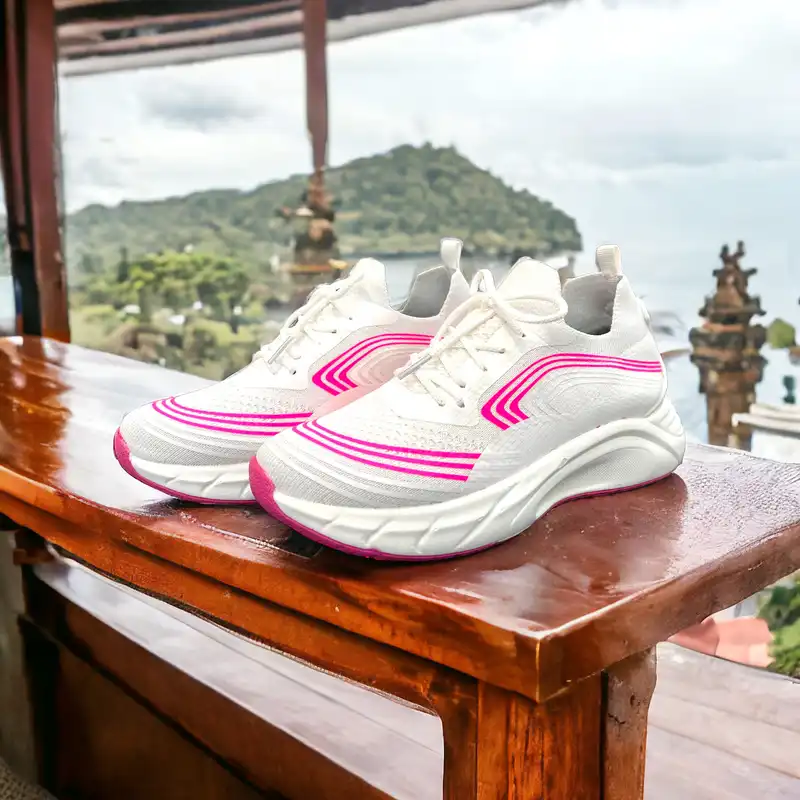 کفش پیاده روی زنانه مدل لاینر کد 2