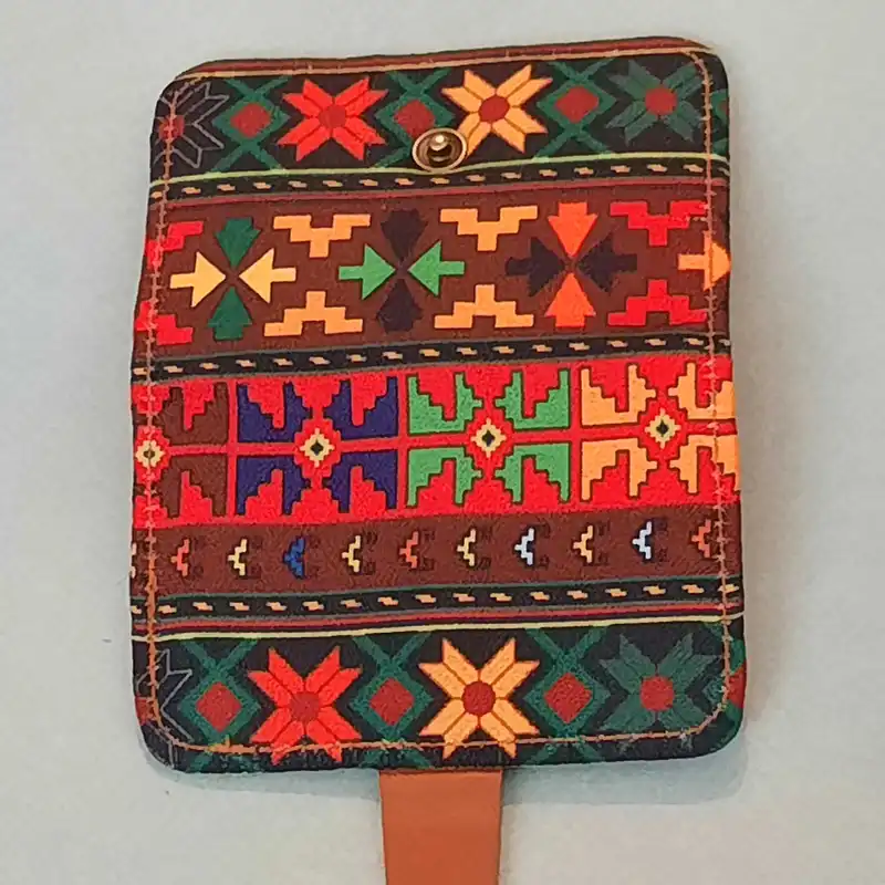 جاکارتی زنانه مدل دکمه ای طرح سنتی دور دوخت کد 03