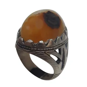 انگشتر نقره مردانه مدل عقیق تک چشم AT215240