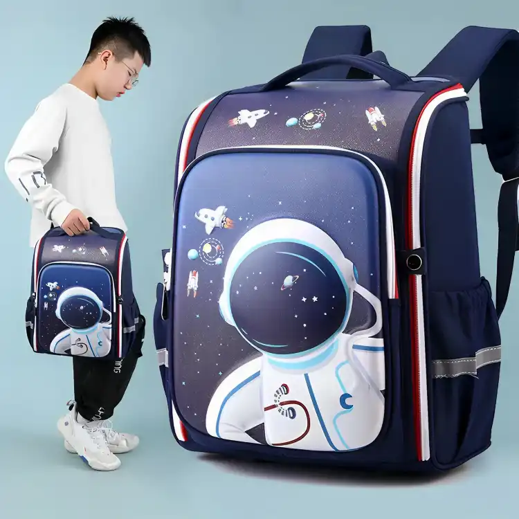 کوله پشتی مدل فضایی