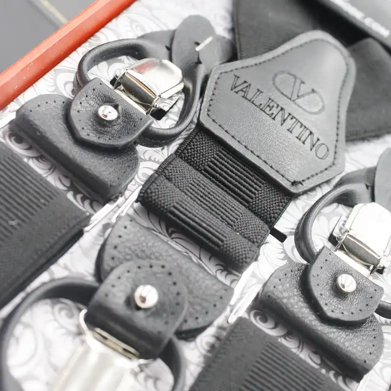 ساسبند زنانه مدل WH089BKRYL