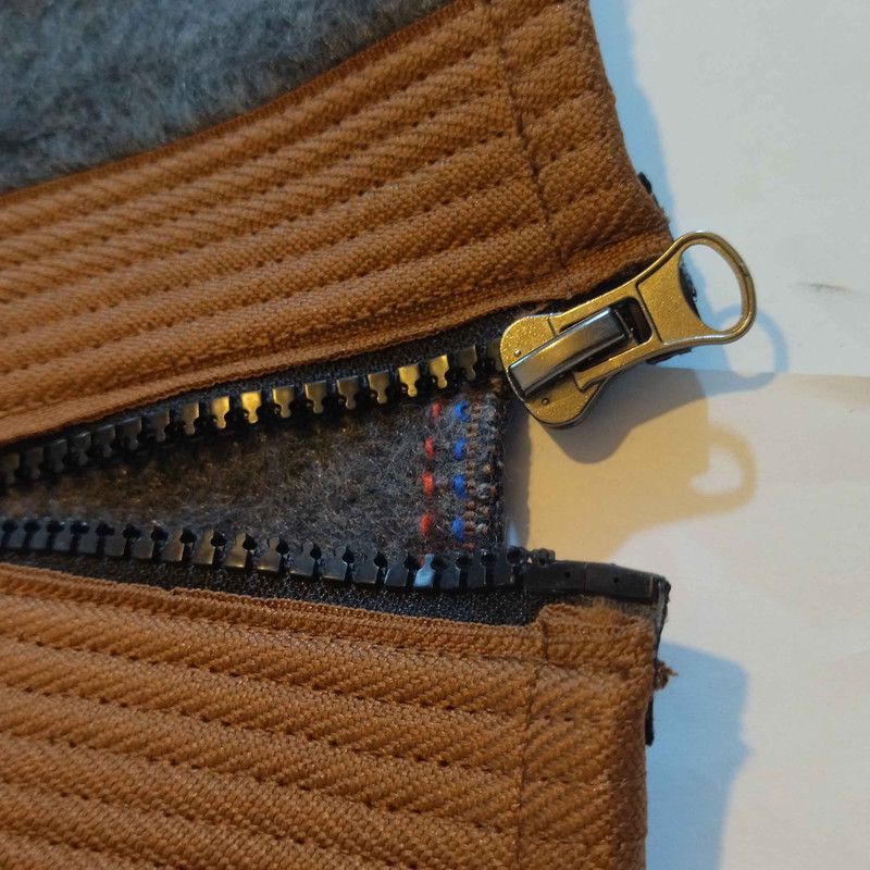 شکم بند طبی مدل پشم شتر کد a13